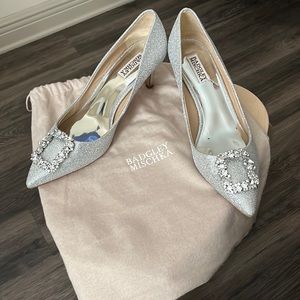 Badgley Mischka dress pumps